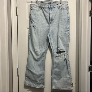 Old Navy Higher High Rise Flare Jean 16